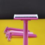 خودتراش ژیلت مستر شیو مدل سنس دو جلد بنفش صابون دار بسته چهار عددی+ - Image 2