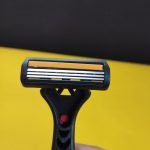 ژیلت مستر شیو فورمولا یک 3 تایی 3 لبه جلد مشکی قرمز - Image 4